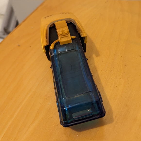 Vintage Avon snowmobile aftershave bottle - Picture 2 of 4